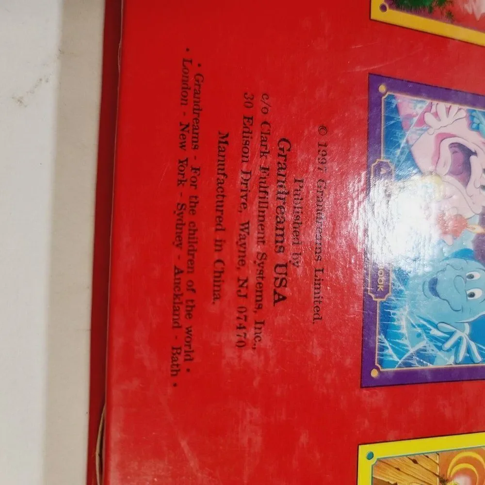 Vintage 90s 1997 Halloween Fiendiesh Friends Scary Pop Up Book